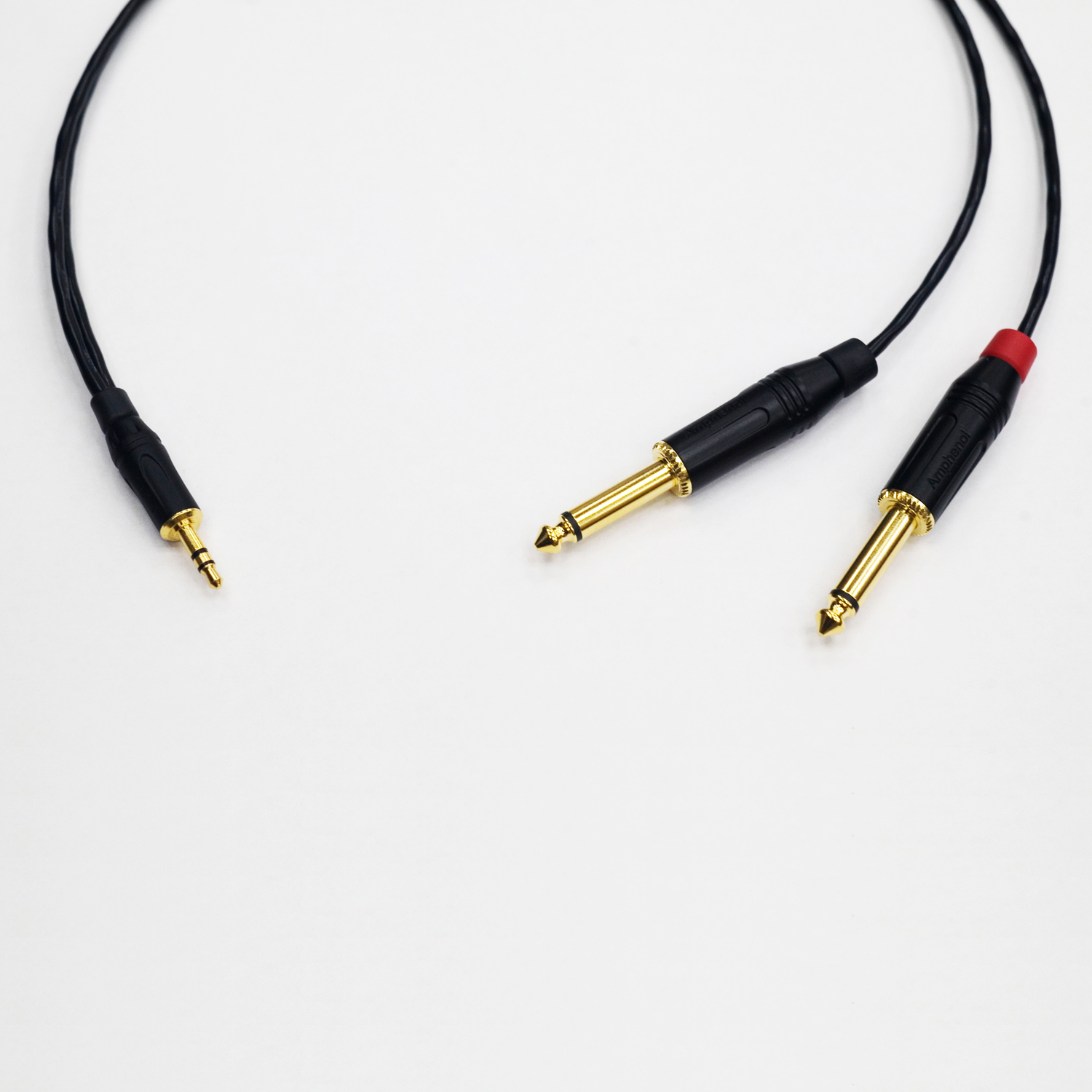 Кабель minijack 3.5 mm stereo - 2 Jack 6.3mm mono Amphenol-Canare 1м Кабель minijack 3.5 mm stereo - 2 Jack 6.3mm mono Amphenol-Canare 1м 3. minijack 3.5 mm stereo - 2 Jack 6.3 mm mono